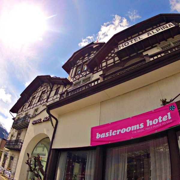 BasicRooms Hotel