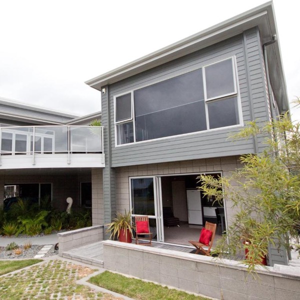Bay Breeze Accommodation