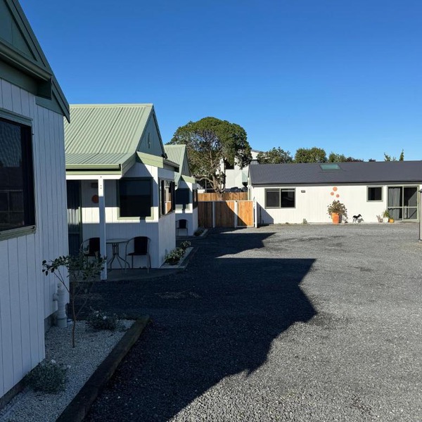 Bay Cottages
