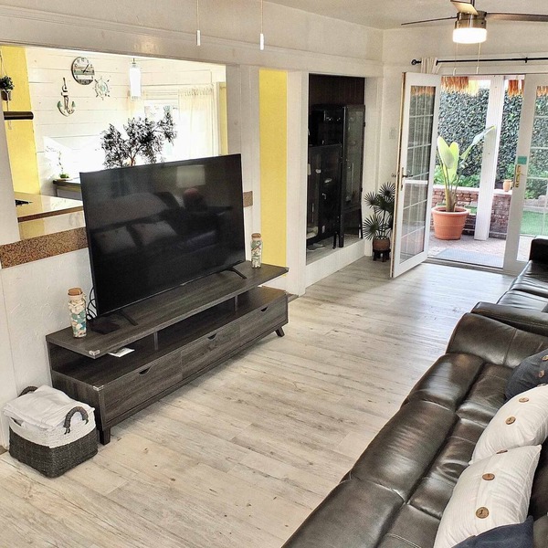 Beach Close, Backyard Retreat, Sleeps 4, World Cup