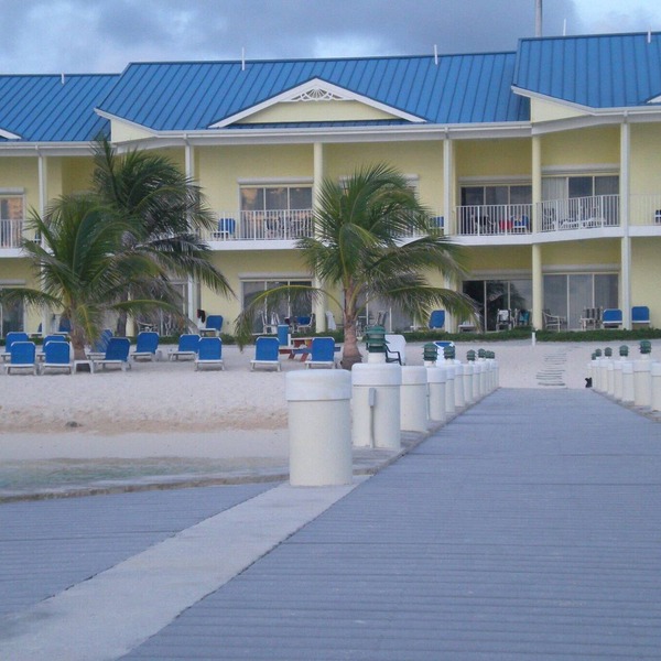 Beach Front 2 bdrm/2 bath Villa CastAway Cove Resort 1st Floor
