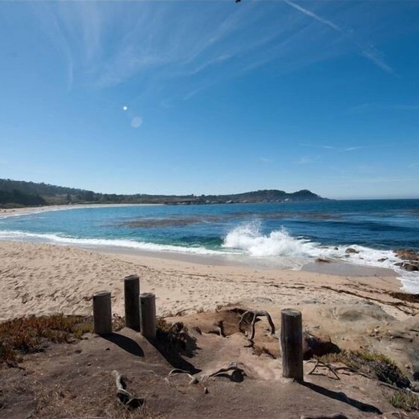 Beach Front Cottages with Stunning Views.