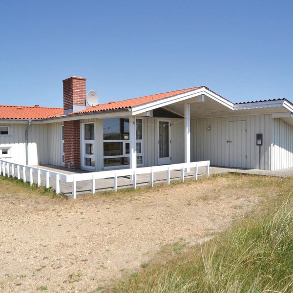 Beach front home in Hvide Sande with sauna