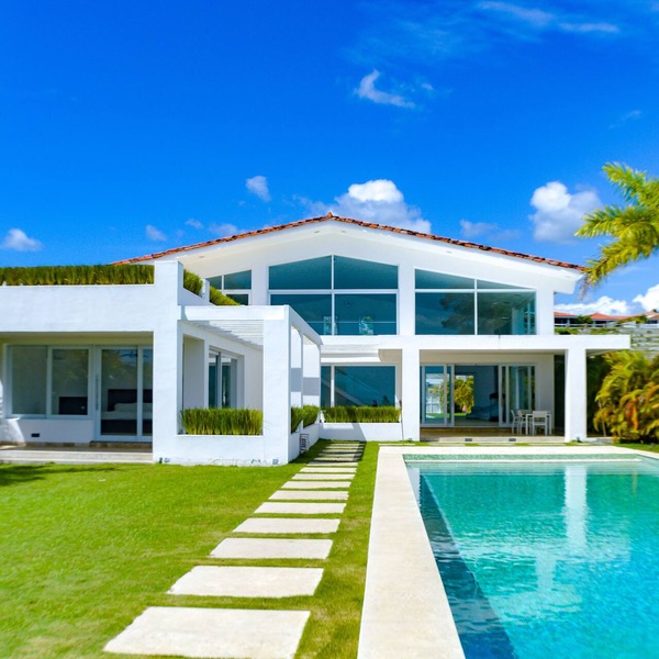 Beach Front House in San Carlos - Casa Blanca