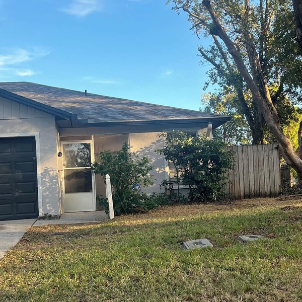 Beach theme 2-bed villa WiFi in Palm Harbor HONEYMOON ISLAND Pinellas trail