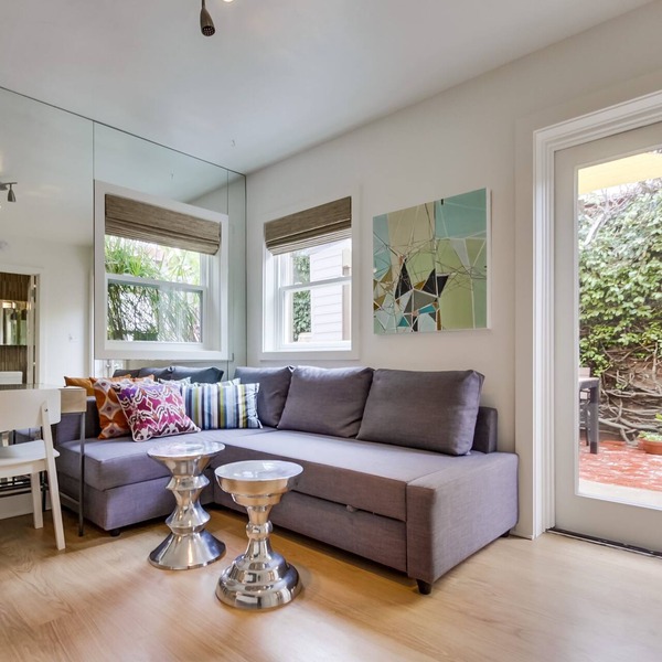 Beachcombers Hideaway, Dog Friendly, Enclosed Patio, 1 Block to Beach