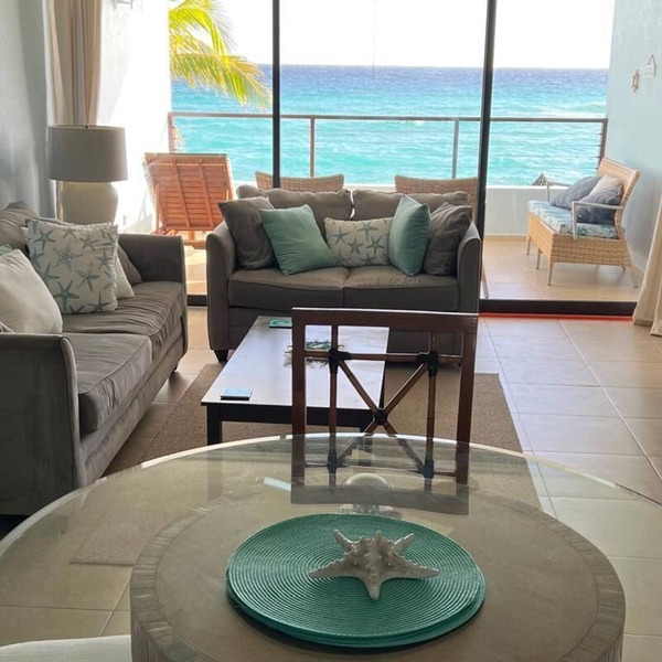 Beachfront 2-bedroom condo in St Lawrence Gap near Oistins