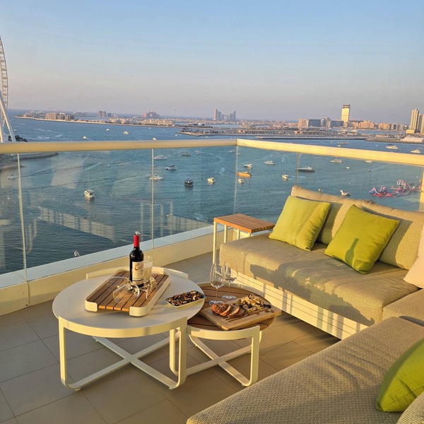 Beachfront, 250° view, private beach, high floor