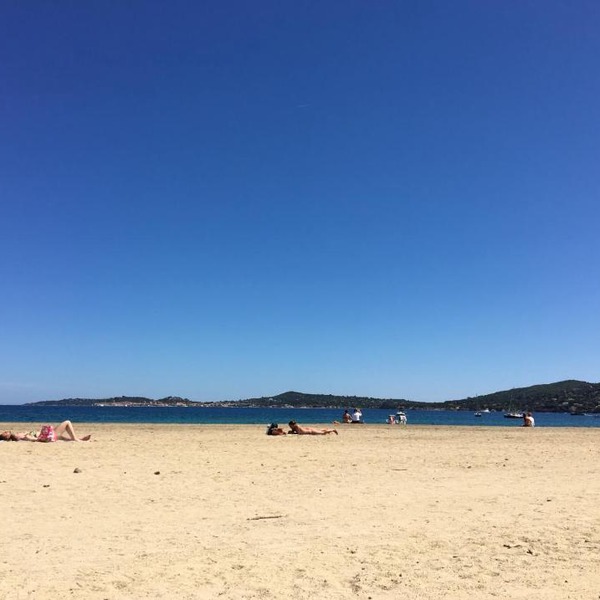 Beachfront Apartment with a/c in Port Grimaud