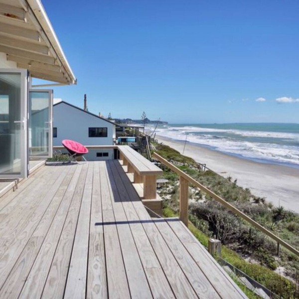 Beachfront Bach with Amazing Views