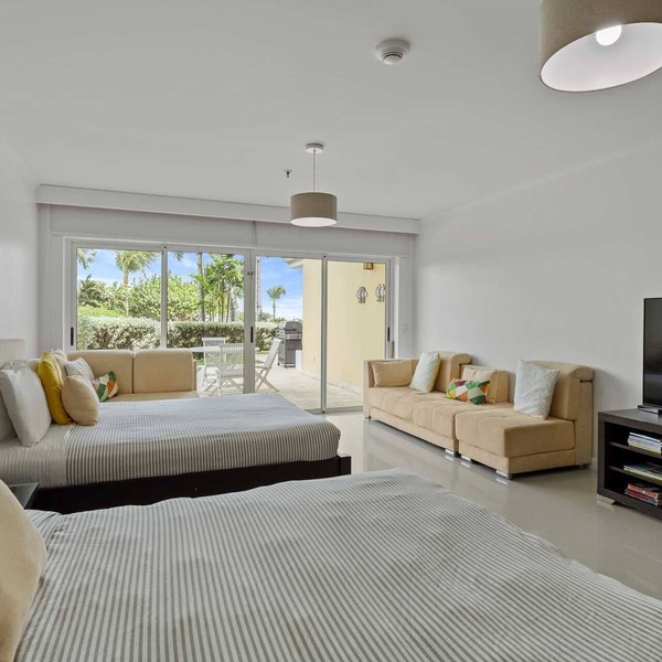 Beachfront - Beach Garden Studio - E124-1