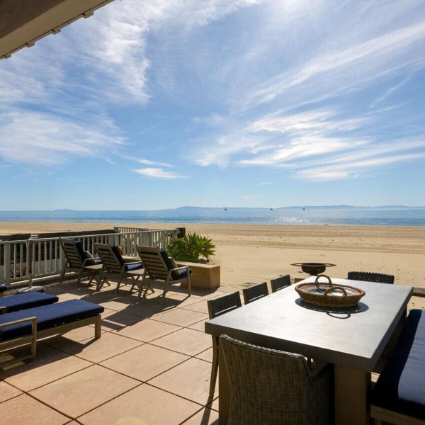 Beachfront Bliss in Beautiful Carpinteria