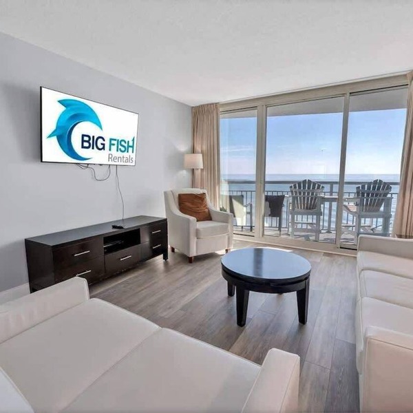 Beachfront condo with ocean views & hot tub