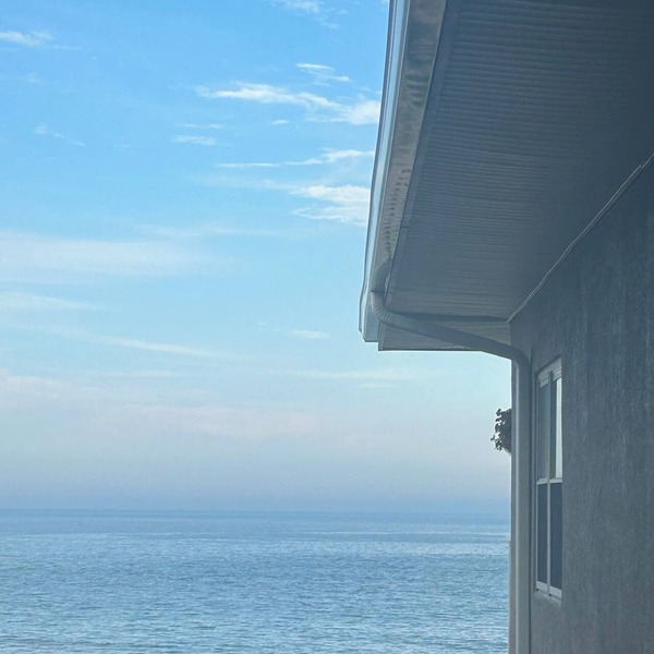 Beachfront Condo with Ocean view