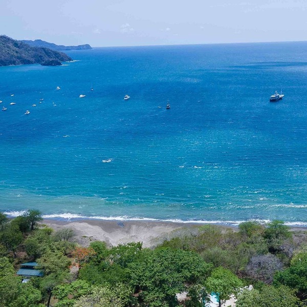 Beachfront Villa – Just Steps from the Sand, Your Ocean Escape Awaits