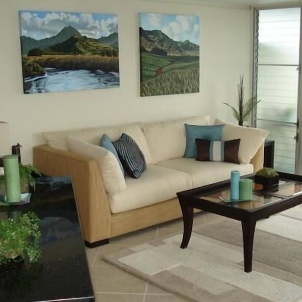 Beachfront End-Unit w/Wrap Around Lanai!