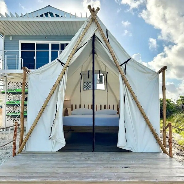 Beachfront Glamping w/Breakfast