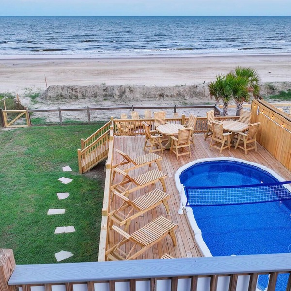 Beachfront, Heated Pool, Hot Tub, Lift, Putt Putt, Pet Friendly, Sleeps 24