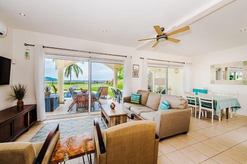 Beachfront Hideaway with Pool & Ocean Views