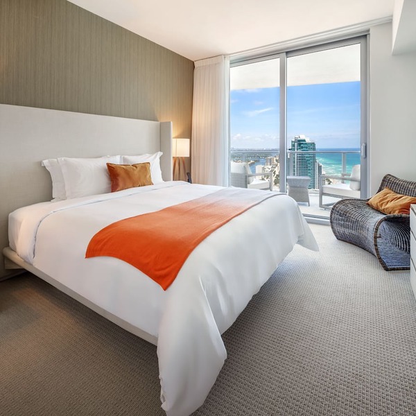 BeachFront @Hyde GreatOceanView 2BR Suite