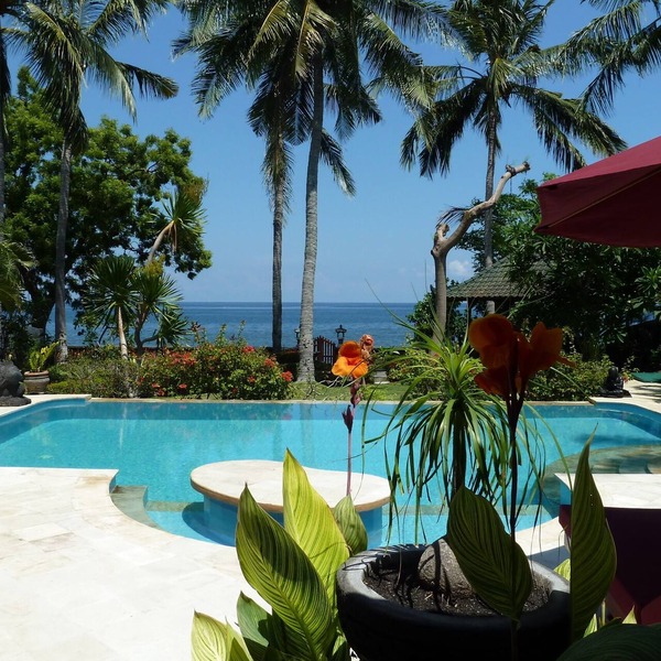 Beachfront Villa Damai in top location quiet and newly renovated!
