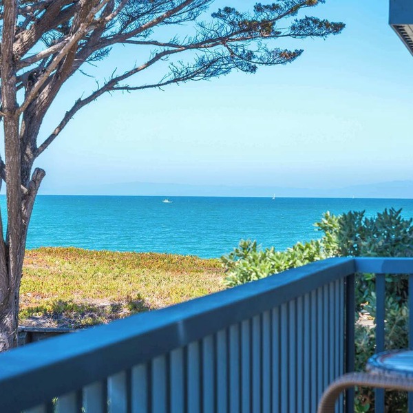 Beachfront Monterey Home Ocean Views Sleeps 4
