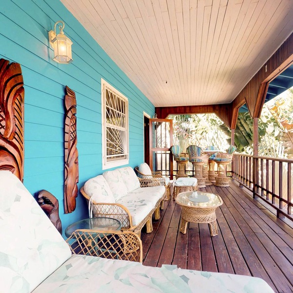 Beachfront, ocean view property w/private pool, dock, kayaks, WiFi & partial AC
