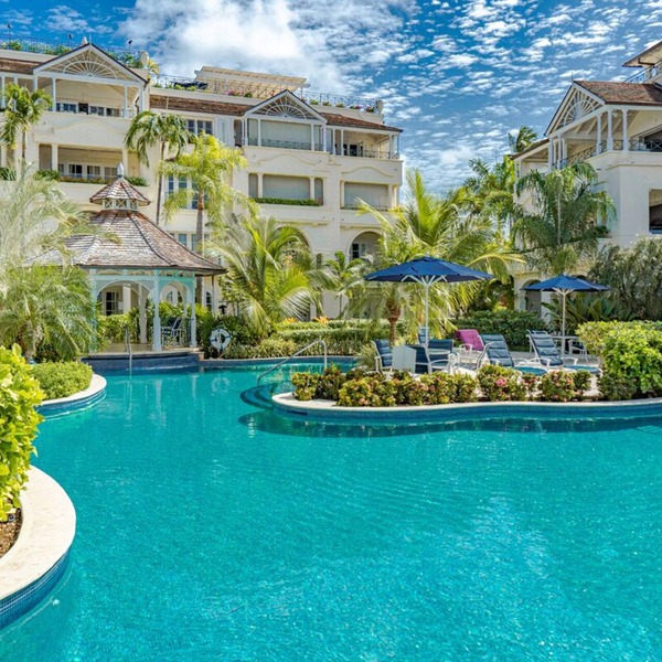 Beachfront Retreat with Pool: Schooner Bay 112