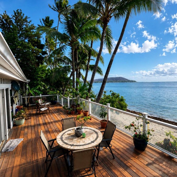 Beachfront South Shore Retreat with Stunning Ocean View Deck, Surf Near Waikiki
