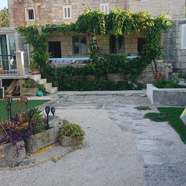 Beachfront summer retreat, amazing sea views, nature and sea terraces comfort.