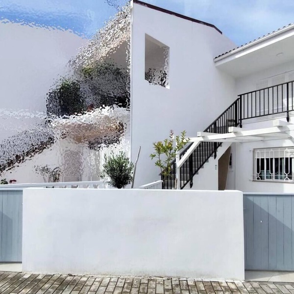 Beachfront Vibe: Brand New Apartment with Private Terrace (100m to Beach)