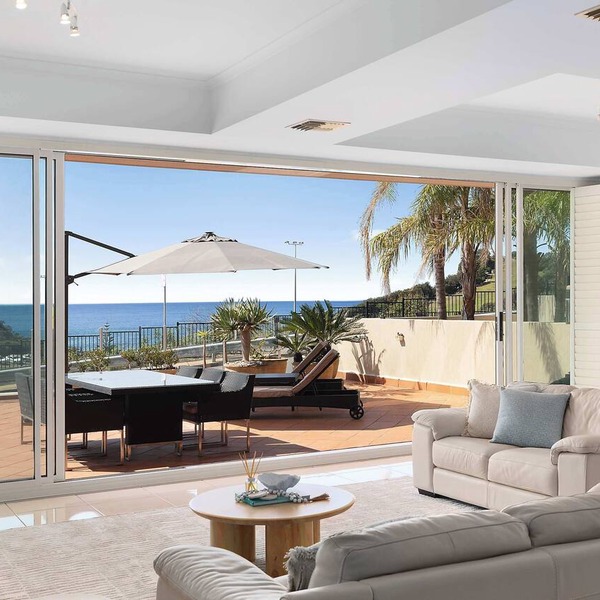 Beachfront | Views, Sleeps 8, Spa Bath