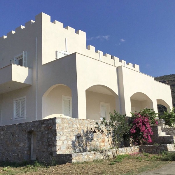 Beachfront Villa by the Sea