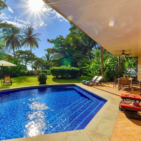 Beachfront Villa, Private Pool, Fiber Optic