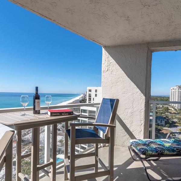 BEACHSIDE 2 SANDESTIN DISCOUNTS FOR JULY! BEACH FRONT 1 BR NEW POOL % HOT TUB!