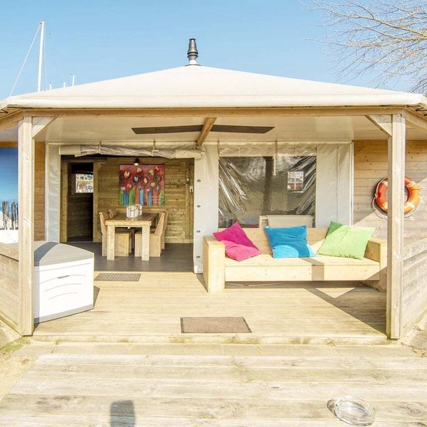 Beachside Dune Home Retreat for 4