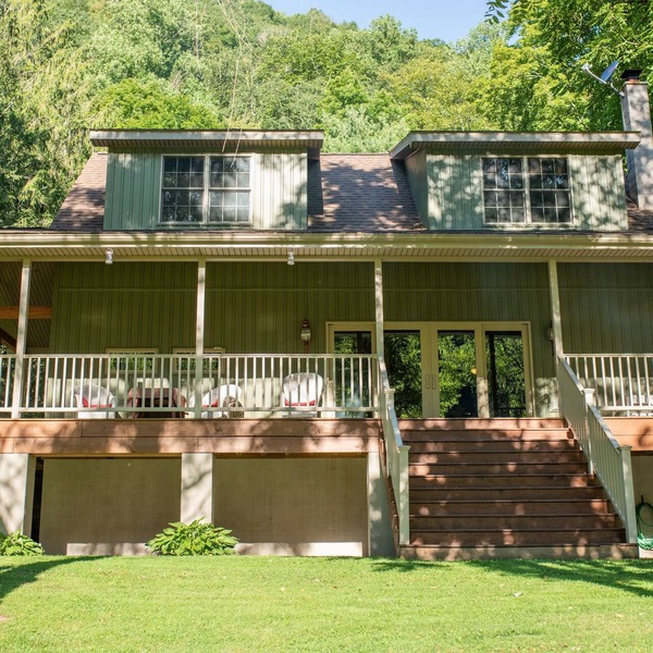 Bear Bottom Lodge