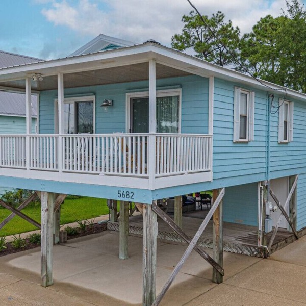 Bear Point Bayview Cottage Great Rates!