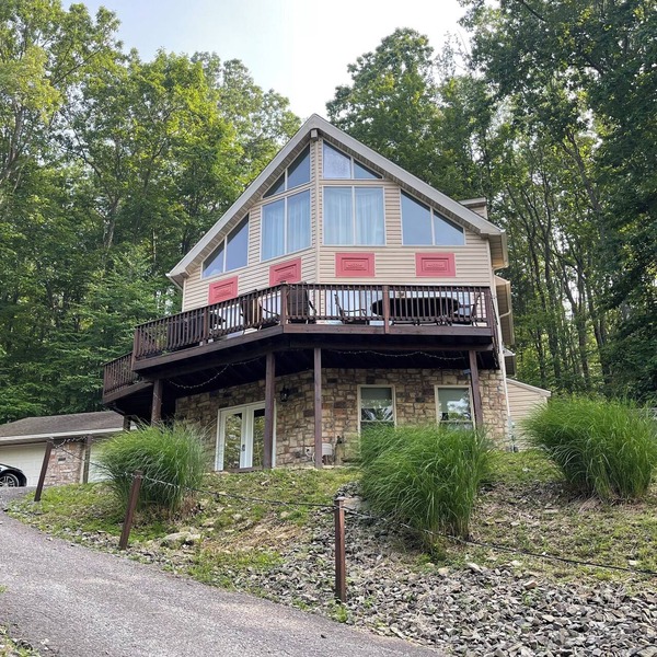 Bearly Believable By The Lake & WISP hot-tub/pets