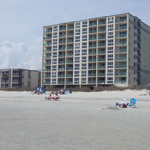 Beautiful 3 Bedroom Beachfront Condo, In Family Friendly North Myrtle Beach