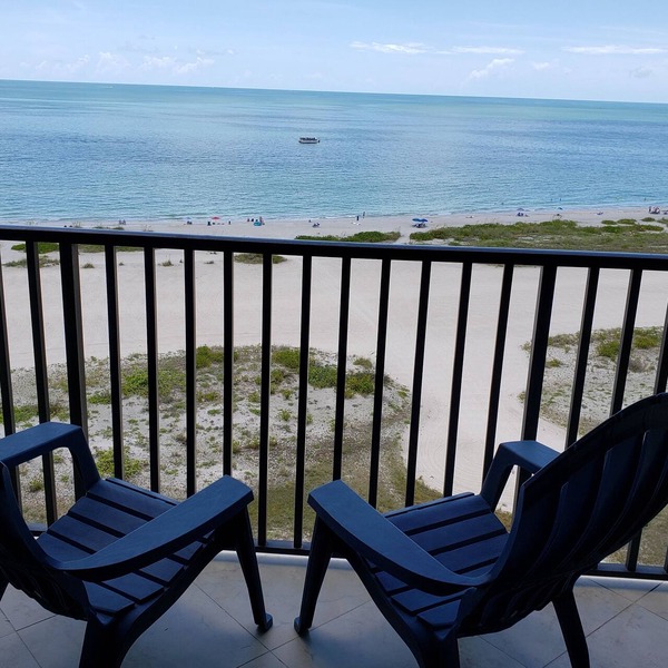 Beautiful beachfront condo on Sand Key, Clearwater Beach FL