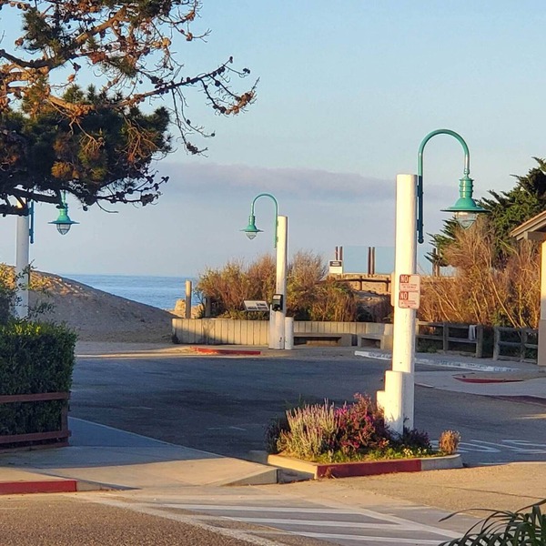 Beautiful Condo Steps to the Beach! Ocean View! First Floor Unit 1