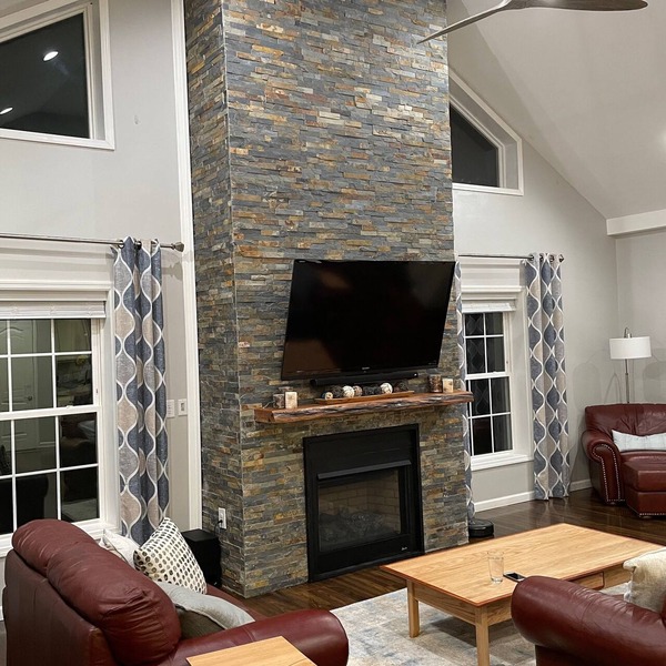 Beautiful Custom Home on 1.5 acres of Serene Property w/Movie Room