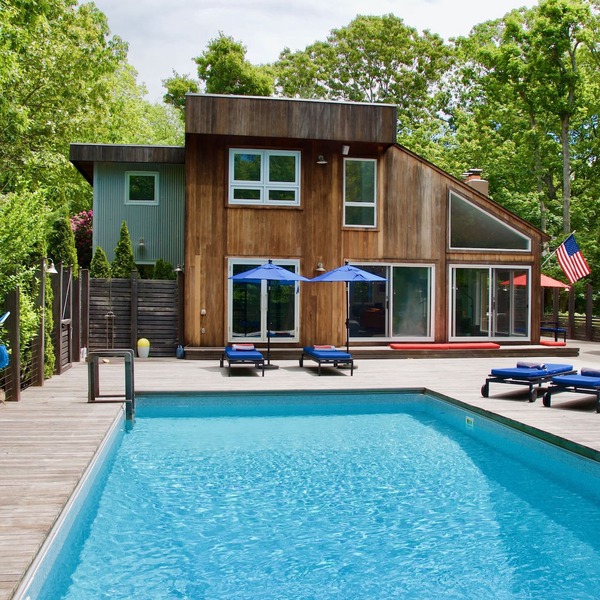 Beautiful designer modern luxury home - steps from beach