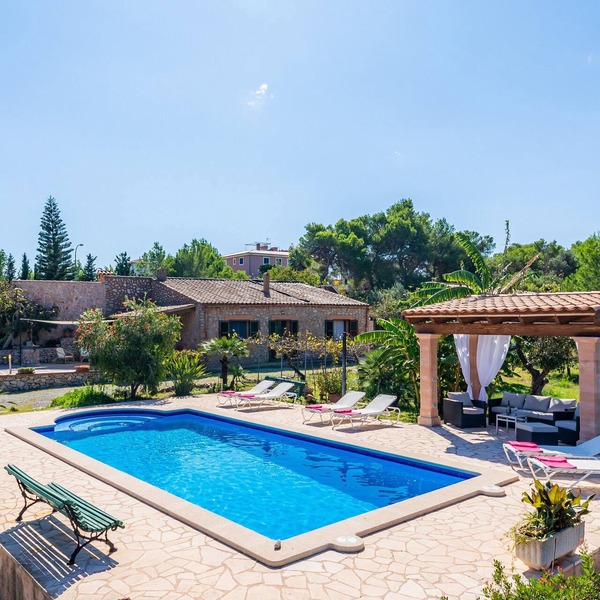 Beautiful Holiday Home “Finca Galardo” with Mountain View