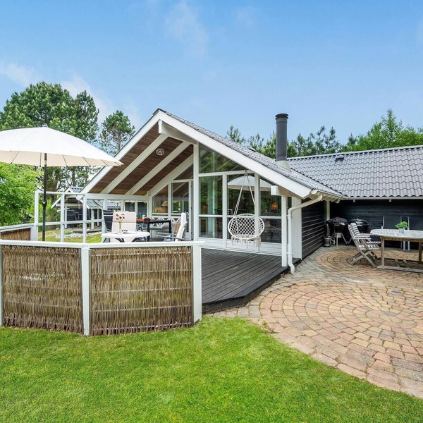 Beautiful home in Grenaa with sauna