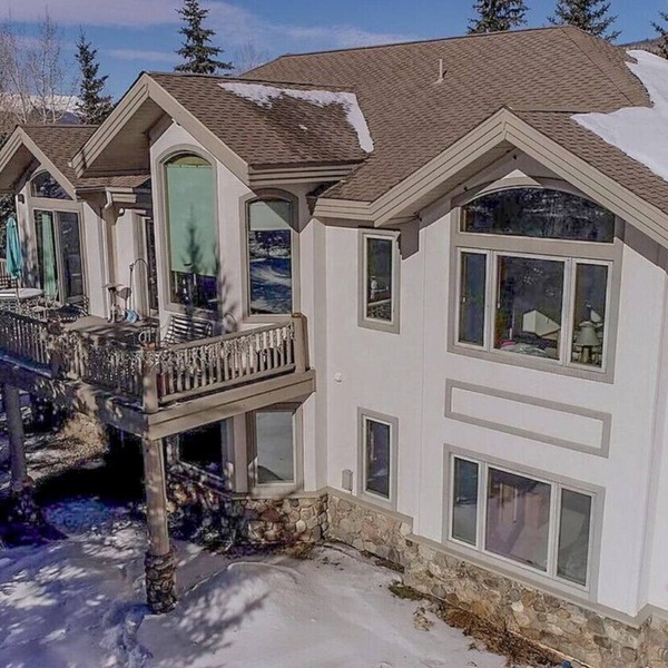 Beautiful home with stunning views, a hot tub, and a pool table ready!