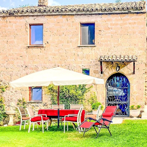 Beautiful private villa for 7 guests with WIFI and pets allowed