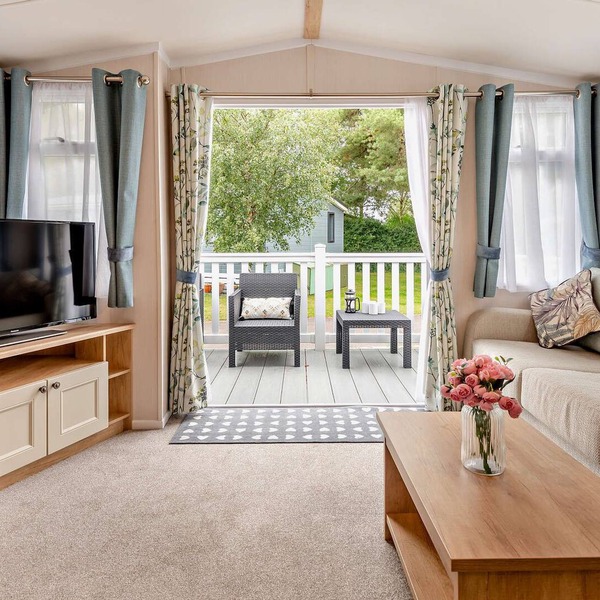 Beautiful Quiet Lodge Close to Woodlands and New Forest Sleeps 6