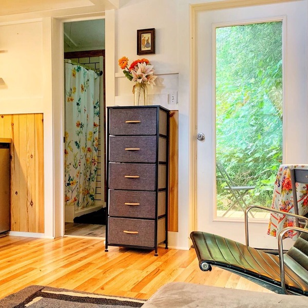 Beautiful, rural studio - 15 to AVL